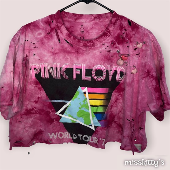 Crossed/Distressed Pink Floyd T-shirt - Picture 1 of 3